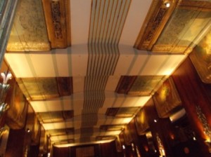 Ceiling in the dining room and bar at Palm Court