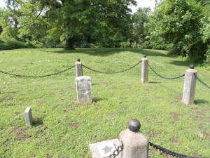 Gravesite of Unknown Union soliders at the battlefield.