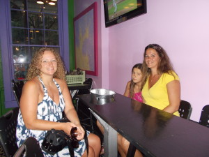 Stephanie, Rose, and Lily waiting for our table at Rios Rios.