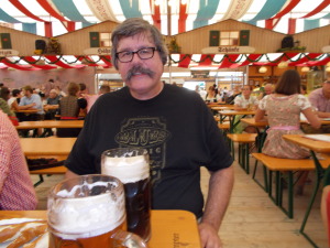 Rich settling in at the Plarrerfest in Augsburg. 