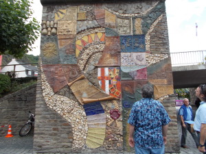 Story of the town of Cochem on the wall.